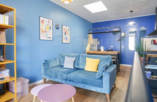 Les Sables d'Olonne Apartment | Flat souplex centre-ville Les Sables - 2 people