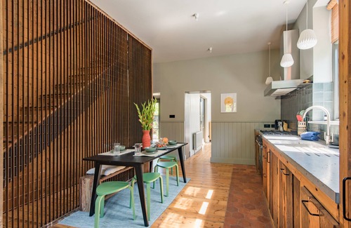 Deal House | Flint House, Kingsdown