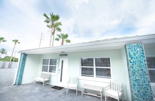 Orlando Beach Apartment | Flip Flops and Bikini Tops #1 - Direct River Access
