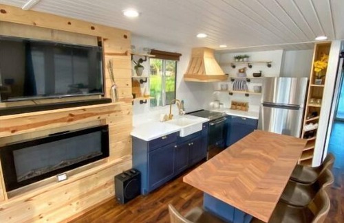 East Dubuque Boat Rental | Floating stationary river boat! Custom design!