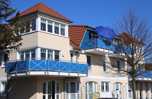 Zingst Apartment | Flooded with light, close to the center, WLAN, 400 m z. Beach