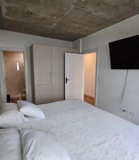 Tumbaco Apartment | Flor de Lis Suites