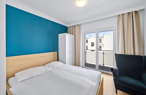 Schottenfeld Apartment | Flora Collection 9 in Vienna