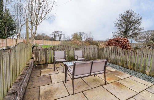 Calder Bridge Cottage | FLOSH COTTAGE, pet friendly, with a garden in Cleator Moor