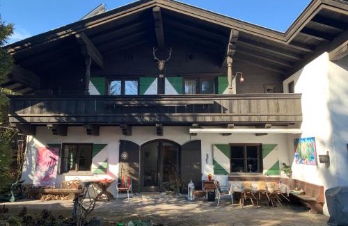 Kitzbuehel Apartment | Flow In