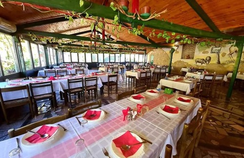 Vojvodina Hotel | Fogadó