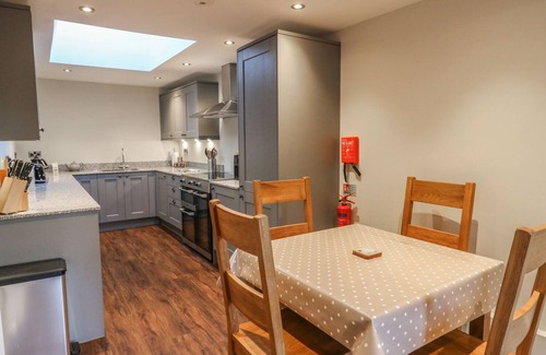 Coniston Cold Cottage | FOGGA CROFT COTTAGE, pet friendly, with hot tub in Gargrave