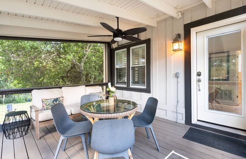 Folly Beach House | Folly Beach! Steps from Beach Access! 2BR/1BA