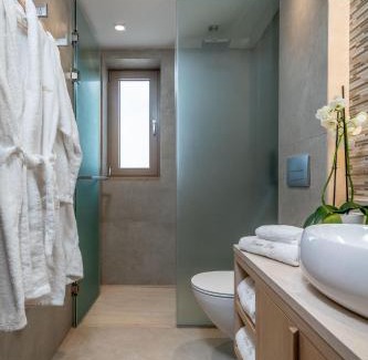Lefktron Villa | Foneas Bay Villa