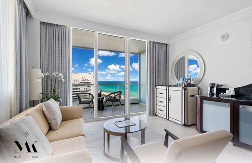 Miami Beach Apartment | FontaineBleau Resort, Balcony w/Pool & Ocean View