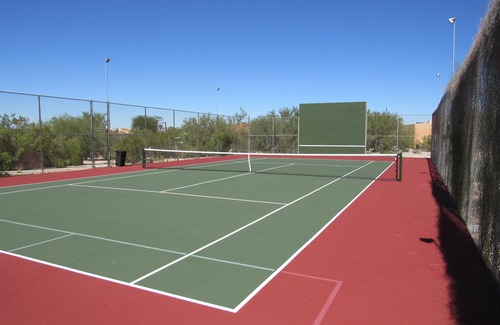 Casas Adobes Apartment | Foothills Ranch House in Casas Adobes, 8 ac estate with Pool, Tennis, Pickleball