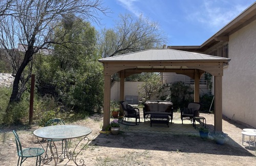 Bear Canyon Hills House | Foothills Retreat With Stunning Mountain Views and Very Close to Sabino Canyon!