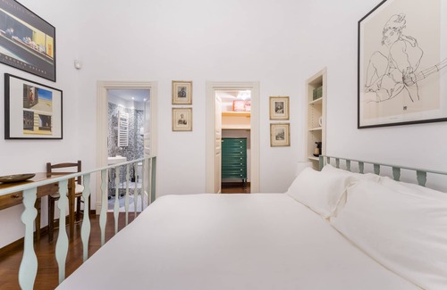 Vatican Bed & Breakfast | For My Friends B & B - Sun Room