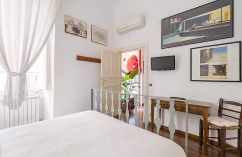 Vatican Bed & Breakfast | For My Friends B & B - Sun Room