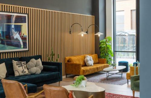 Bristol Apartment | For Students Only Zinc Quarter in Bristol