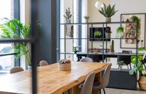 Bristol Apartment | For Students Only Zinc Quarter in Bristol