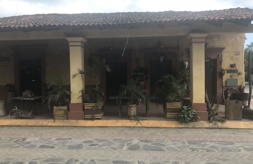 El Tuito Apartment | FOR TRAVELERS SEKING AN "AUTHENIC MEXICAN EXPERIENCE"