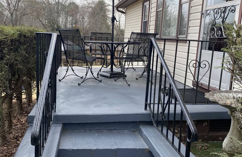 Hendersonville House | For Work or Play, White Squirrel Hill is the Place to be!