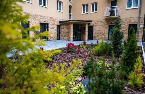 Jachymov Apartment | Forest Apartment with Sauna