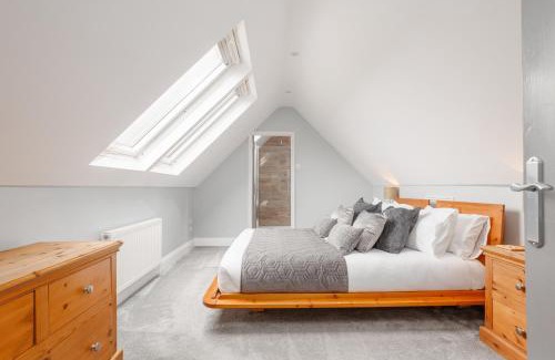 Alderholt House | Forest Edge by Grandeur Property