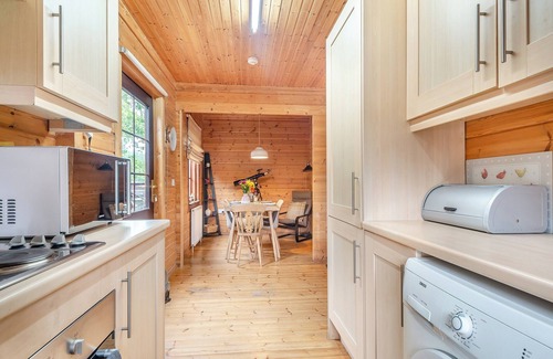 Dalbeattie Cottage | Forest Lodge Glenisle