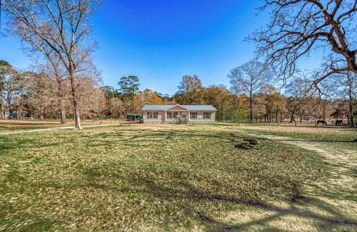 Conroe House | Forest Side manufactured home in Richards - 3 bedrooms