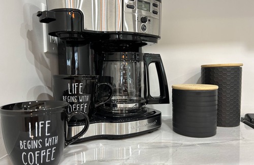 South Middle River House | Fort Lauderdale - Heated Pool Close to Beaches