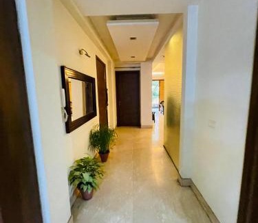 Saket Apartment | Fortune Home Service Apartment 4Bhk,J191 Saket