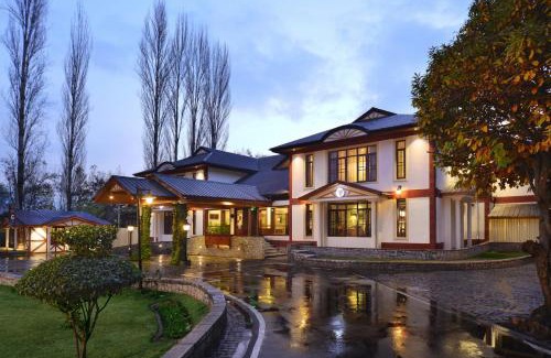 Nishat-Shalimar Resort | Fortune Resort Heevan, Srinagar - Member ITC Hotels' Group