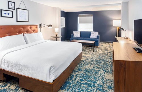 Eastham Hotel | Four Points by Sheraton Eastham Cape Cod