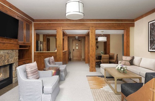 Teton Village Resort | Four Seasons Jackson Hole 3BR/3Bath Resort Residence August 13-19