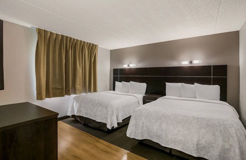 Ashley Oaks Hotel | Four Spacious Rooms Perfect for Knoxville Getaways and Fun