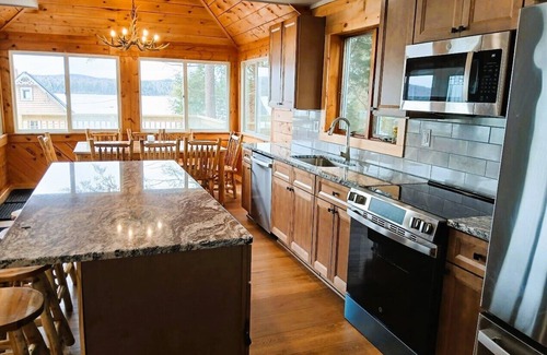 Old Forge Cabin | Fourth Lake Getaway Lodges ~ Sunnyside Lodge