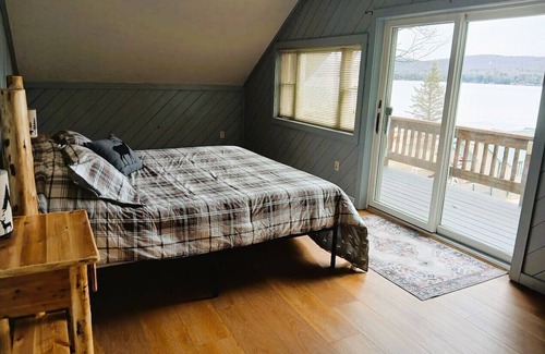 Old Forge Cabin | Fourth Lake Getaway Lodges ~ Sunnyside Lodge
