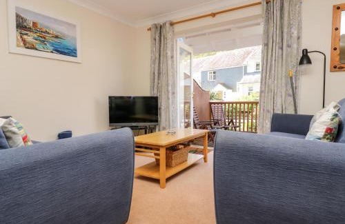 Falmouth House | Fox's Walk