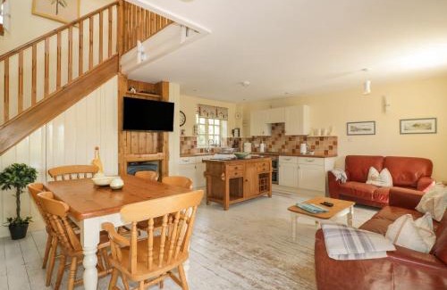 Gorran House | Foxes Den
