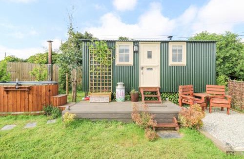 Camborne House | Foxglove