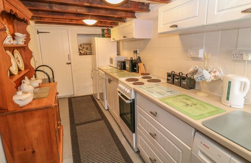Upton Cross Cottage | FOXGLOVES, family friendly, character holiday cottage in Upton Cross