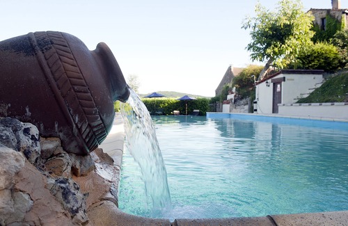 Coux-et-Bigaroque-Mouzens Cottage | La Boulangerie - A beautifully appointed private Gite overlooking The Dordogne.