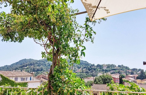 Le Beausset Apartment | La Quiètude by Interhome