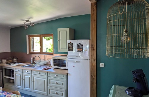 Les Avenieres-Veyrins-Thuellin House | "Le Refuge des Oiseaux " Self-catering accommodation 15 minutes from Walibi!