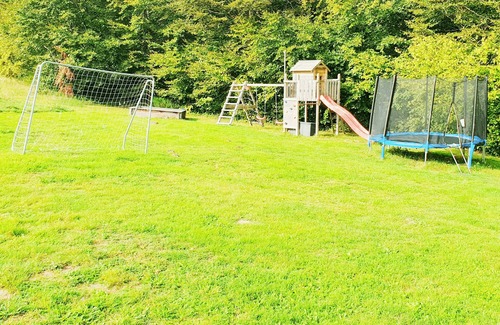 La Chapelle-devant-Bruyeres House | House for groups and families, middle of nature, quiet location, dogs allowed