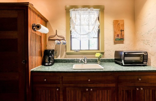 Fredericksburg Cabin | Francesca's | Country Cabin Close to Wineries
