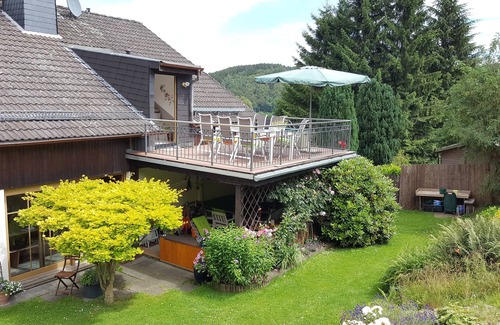 Schmitten Apartment | Frankfurt a. Experience M. - enjoy peace in the Taunus - children and dogs welcome