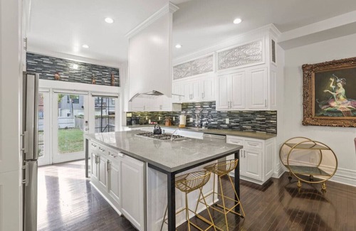 Olde Towne East House | Franklin Manor-Columbus Downtown Luxury Estate.