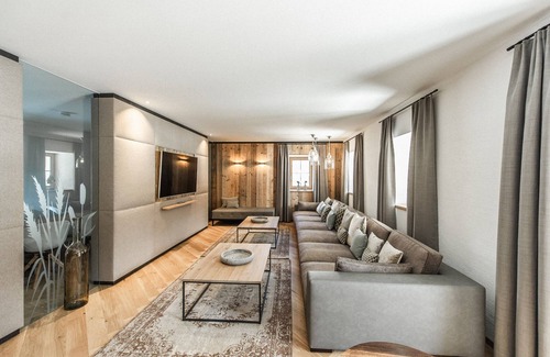 Neusach House | Franzerl am Weissensee: Your holiday home on the lake with wellness & bathhouse