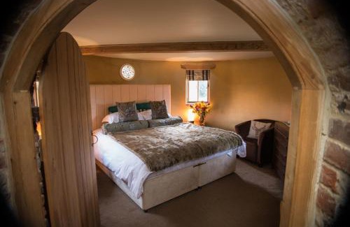 Abbess Roding House | Frasers