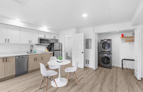 Fremont Apartment | FRE01 - Boeing’s Vintage Nook