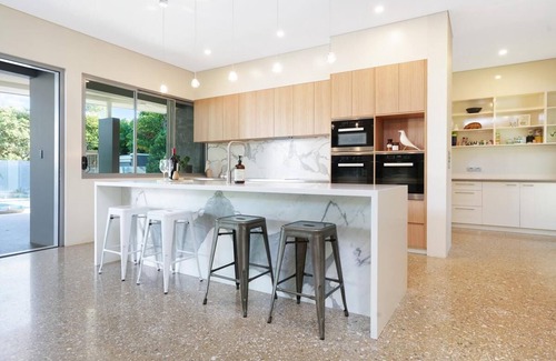 Fannie Bay House | Fred's at Fannie - NT - Aussie Abodes - 10 min walk to beach