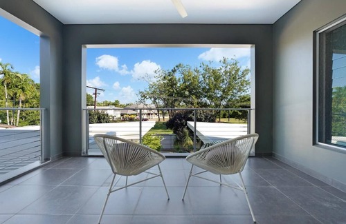 Fannie Bay House | Fred's at Fannie - NT - Aussie Abodes - 10 min walk to beach
